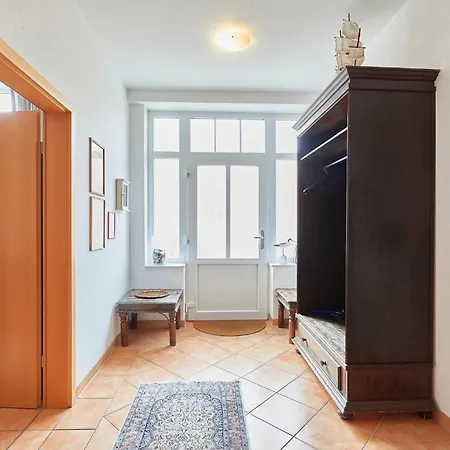 Haus Walfaenger - 1 بوركم